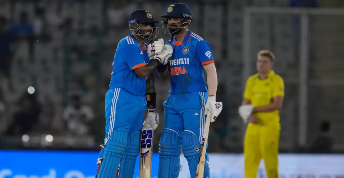 Ind v Aus 1st ODI भारतीय टीम का विस्फोटक अंदाज, कंगारुओं को 5 विकेट से हराया