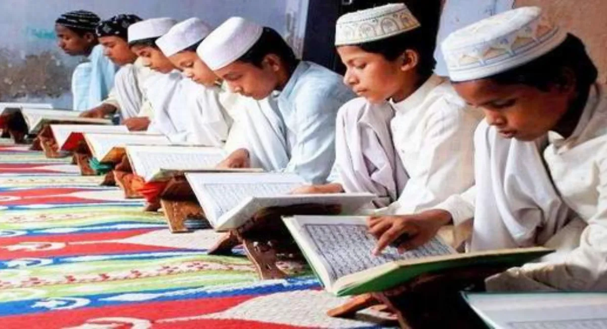 Madarsa Teacher Salaries: आम आदमी की टैक्समनी से नहीं दी जाएगी मदरसों की तन्खावाह