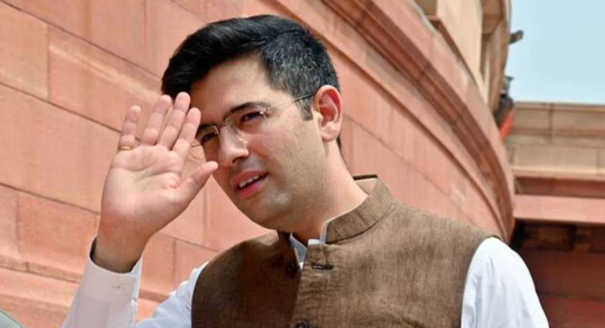 चुनाव लड़ने की न्यूनतम आयु 25 से घटाकर 21 की जाए: Raghav Chadha